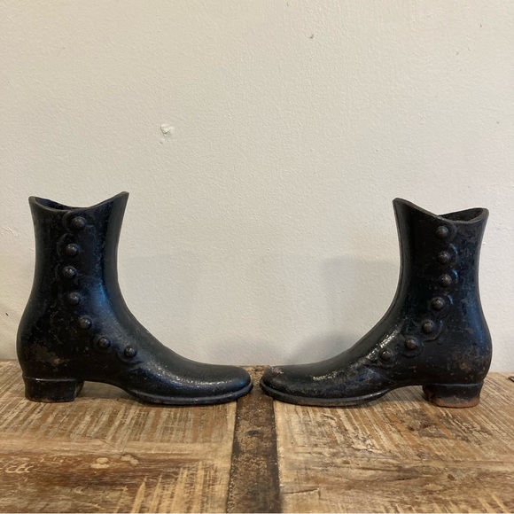 Antique Cast Iron Mannequin Boots Victorian Child Size Shoes - Picture 5 of 12